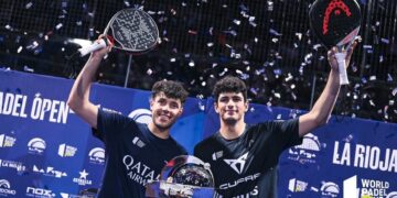 Arturo Coello y Agustín Tapia arrollan en una final exprés del La Rioja Open 2023 a Leo Augsburger y Tino Libaak